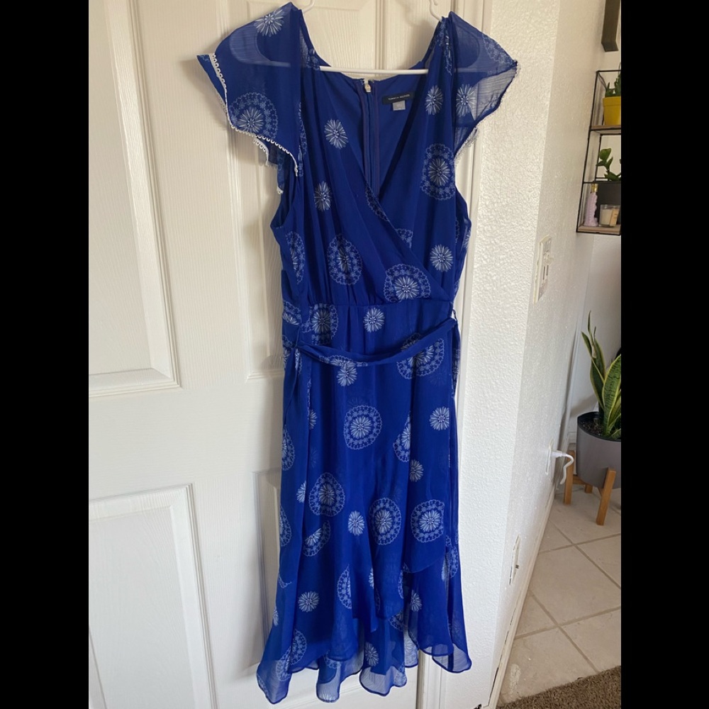 Blue dress